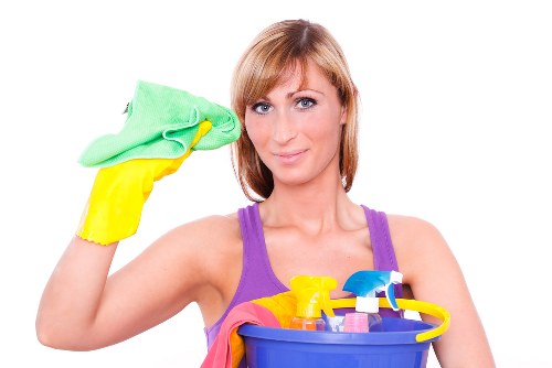Move out cleaning checklist and organized home preparation