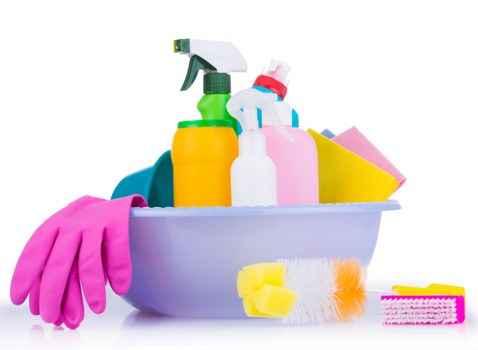 Protective surface care and floor maintenance with regular cleaning
